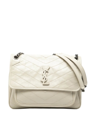 Saint Laurent Pre-Owned 2024 Medium Crinkled Calfskin Niki shoulder bag - White