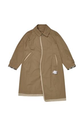 Undercover asymmetric-hem trench coat - Neutrals