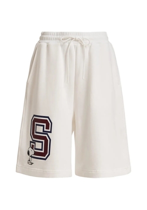 Essentiel Antwerp Peanuts™ Snoopy patch shorts - Neutrals