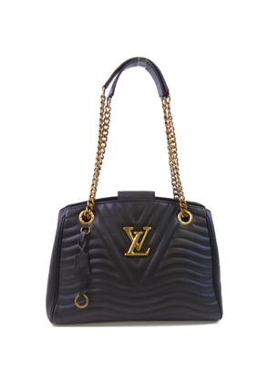 Louis Vuitton Pre-Owned New Wave quilted leather shoulder bag - Black