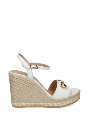 Love Moschino heart-plaque wedge sandals - White