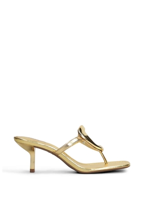 Arezzo sculptural-plaque thong-strap sandals - Gold