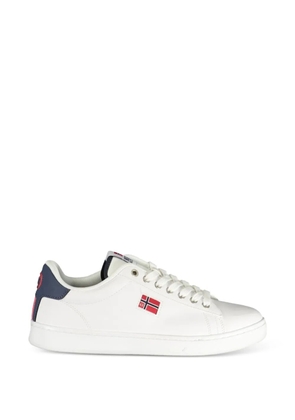 Norwegian Rain flag-patch sneakers - White