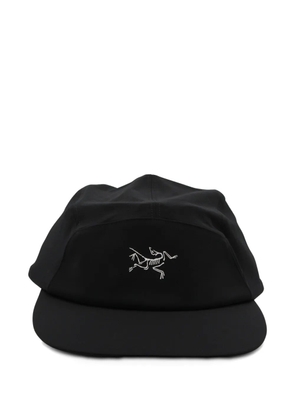 Arc'teryx logo-embroidered panelled cap - Black