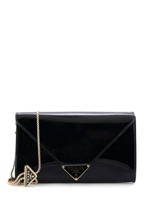 Prada Pre-Owned Triangle Logo Envelope Chain Patent Mini clutch bag - Black