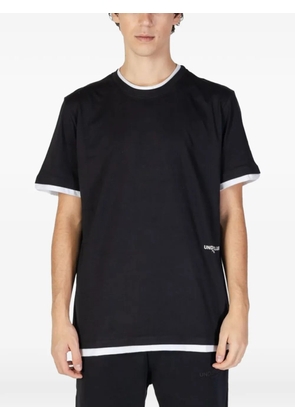 UNDERCLUB logo-detail round-neck T-shirt - Black