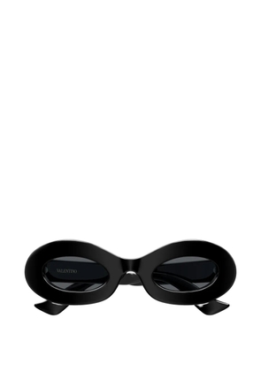 VALENTINO GARAVANI EYEWEAR stud-embellished oval-frame sunglasses - Black