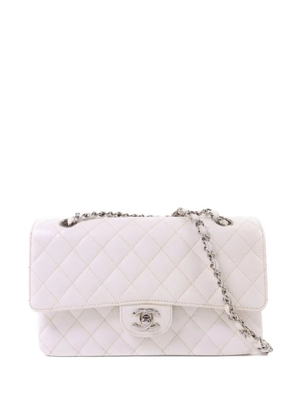 CHANEL Pre-Owned 25 Classic Double Flap diamond-quilted shoulder bag - White