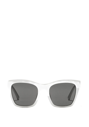 Dolce & Gabbana Eyewear DG Crossed sunglasses - White