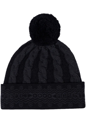 Perfect Moment Bobble beanie - Black