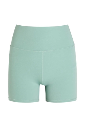 VUORI high-waisted stretch shorts - Green