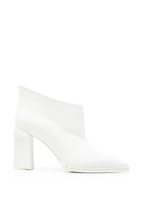 Rayla K point-toe leather boots - White