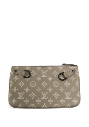 Louis Vuitton Pre-Owned Trio Monogram Shadow cross body bag - Green