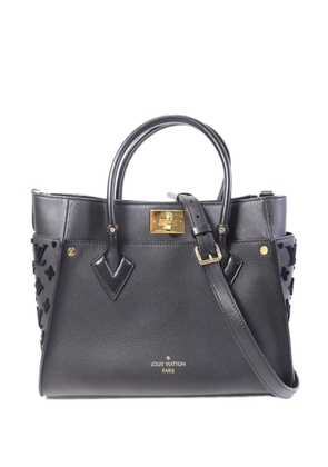 Louis Vuitton Pre-Owned On My Side MM tote bag - Black