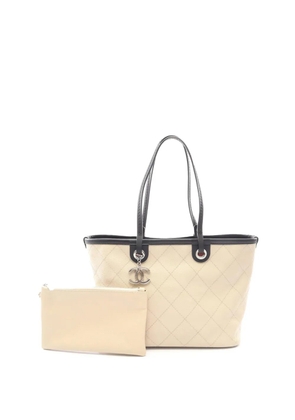 CHANEL Pre-Owned 2014 Small Caviar Shopping Fever tote bag - Neutrals