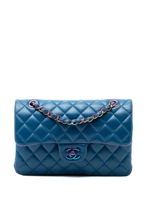 CHANEL Pre-Owned 2021 Small Classic Lambskin Rainbow Hardware Double Flap shoulder bag - Blue