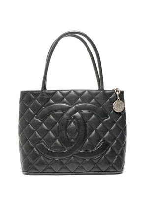 CHANEL Pre-Owned 2001-2002 Medallion Caviar tote bag - Black