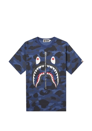 A BATHING APE® camouflage shark T-shirt - Blue