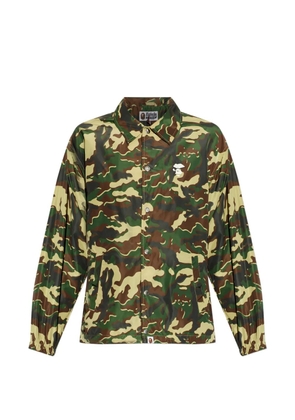 A BATHING APE® camouflage-print jacket - Green