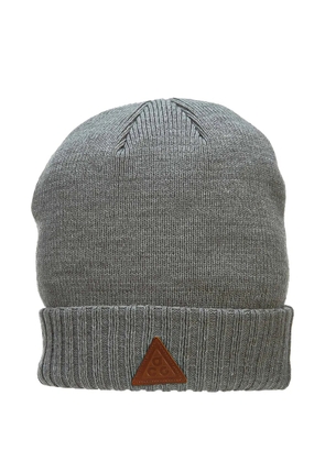 Nike ACG logo-patch cuffed beanie hat - Grey