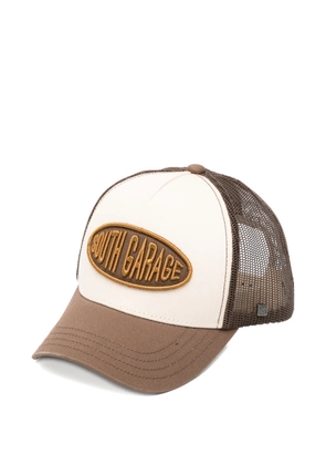 South garage logo-patch mesh cap - Brown
