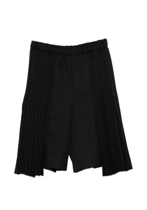 Comme Des Garçons Black pleated shorts
