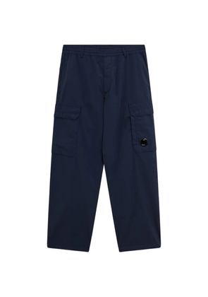 C.P. Company lens-detail pocket trousers - Blue