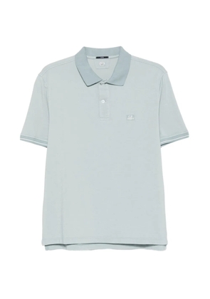 C.P. Company logo-patch tipped-cuff polo shirt - Blue