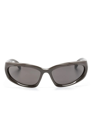 Balenciaga Eyewear cat-eye sunglasses with oversized frames - Brown