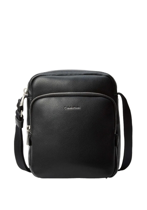 Calvin Klein pebbled-texture zip-fastening shoulder bag - Black