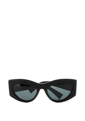 Gucci Eyewear GG cat-eye sunglasses - Black