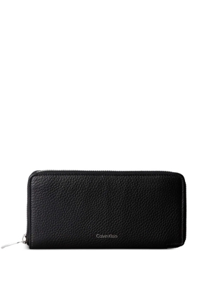 Calvin Klein zip-up wallet - Black