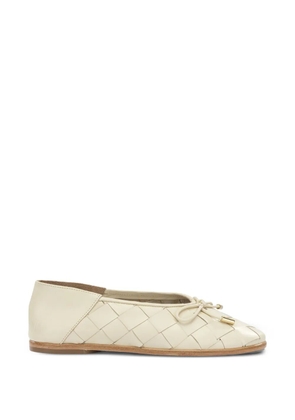 AMMB MILANO Intreccio bow-detail ballet flats - Neutrals