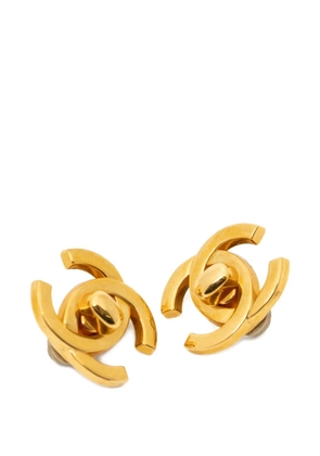 CHANEL Pre-Owned CC turn-lock earrings - Gold