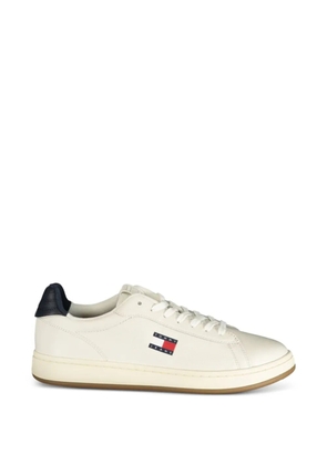 Tommy Hilfiger logo-patch lace-up sneakers - Neutrals