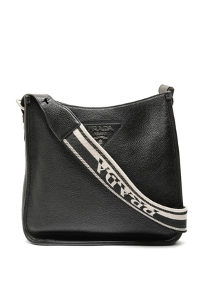 Prada Pre-Owned 2010-2020s logo-plaque shoulder bag - Black