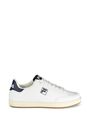Fila Courtbay logo-patch sneakers - White