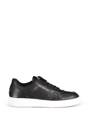 Calvin Klein logo-print lace-up sneakers - Black