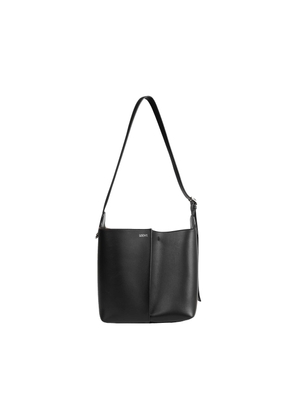 Bilbao Medium Bucket Bag