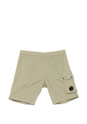 C.P. Company lens-detail swim shorts - Green