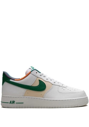 Nike Air Force 1 '07 LV8 EMB 'White Malachite' sneakers