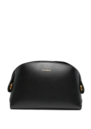 Coccinelle logo-lettering leather shoulder bag - Black