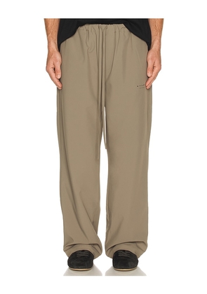 Stampd Nylon Wide Leg Pant in Brown. Size M. Also in S, L, XL/1X.
