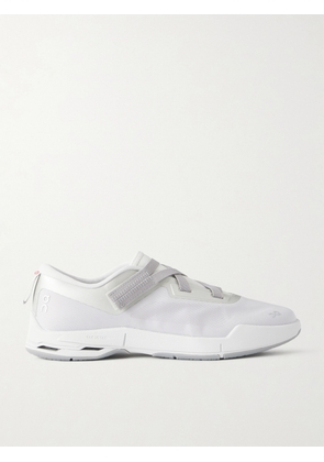 ON - + Zendaya Cloudnova Moon Mesh Sneakers - Gray - US5,US5.5,US6,US6.5,US7,US7.5,US8,US8.5,US9,US9.5,US10,US10.5,US11