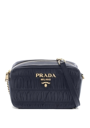 Prada Pre-Owned 00s Nappa Gaufre shoulder bag - Black