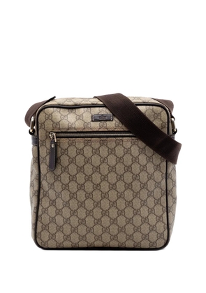 Gucci Pre-Owned 2016-2026 GG Supreme crossbody bag - Neutrals