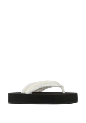 Balenciaga Jet Leg frayed slippers - White