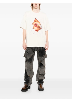 Melt cigarette-print T-shirt - Neutrals