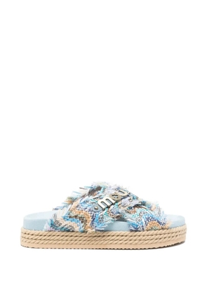 Mou frayed-edge logo-plaque sandals - Blue