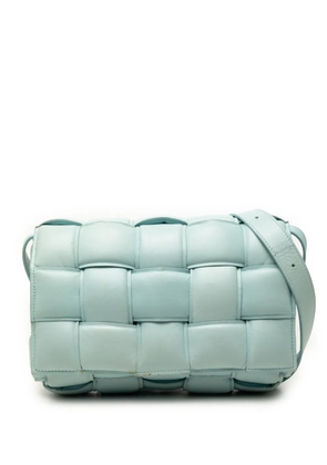 Bottega Veneta Pre-Owned 2012-2026 Nappa Intrecciato Padded Cassette crossbody bag - Blue